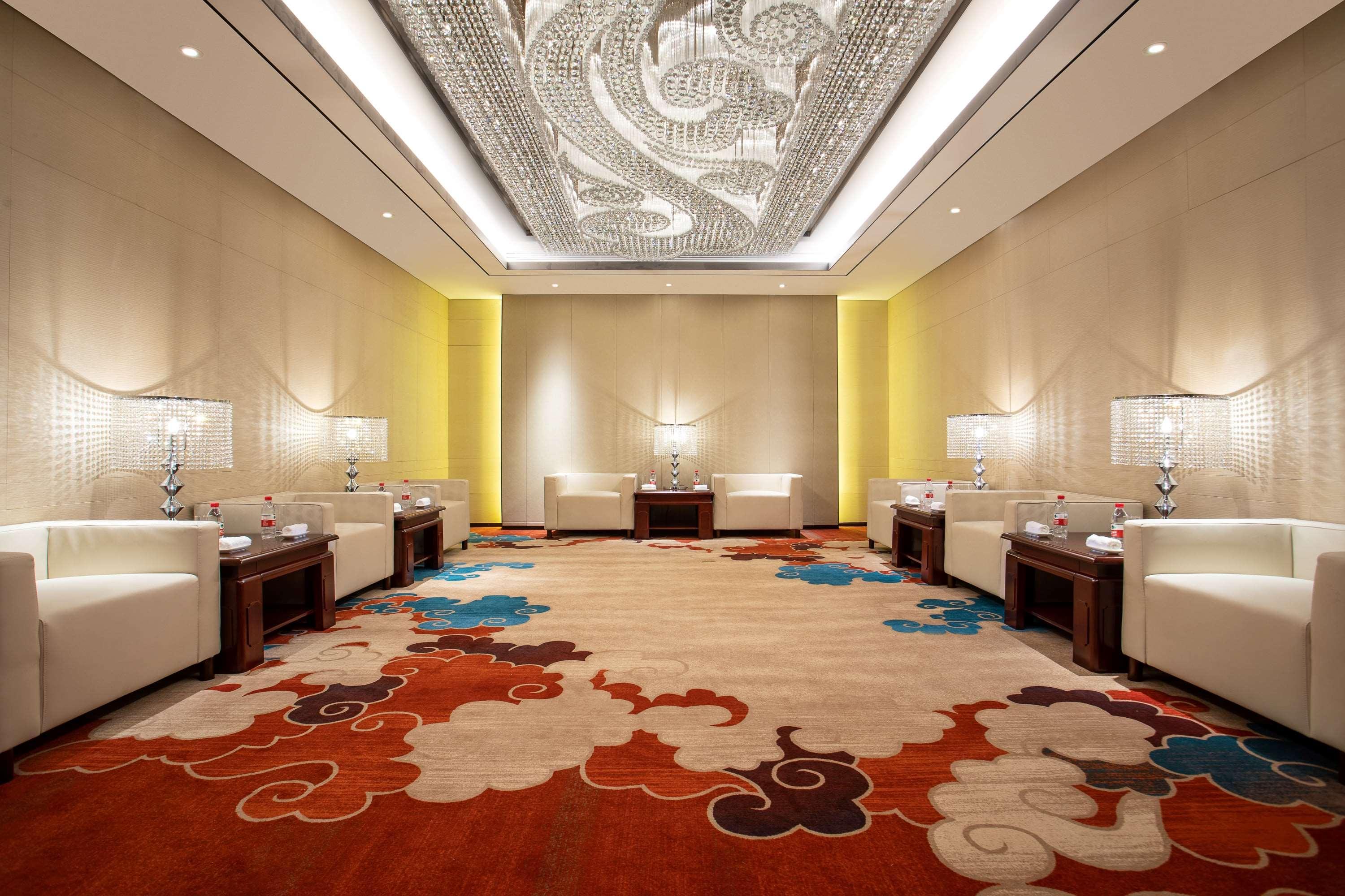 מלון Xinzheng  Ramada Wyndham Zhengzhou Xinzheng מראה חיצוני תמונה