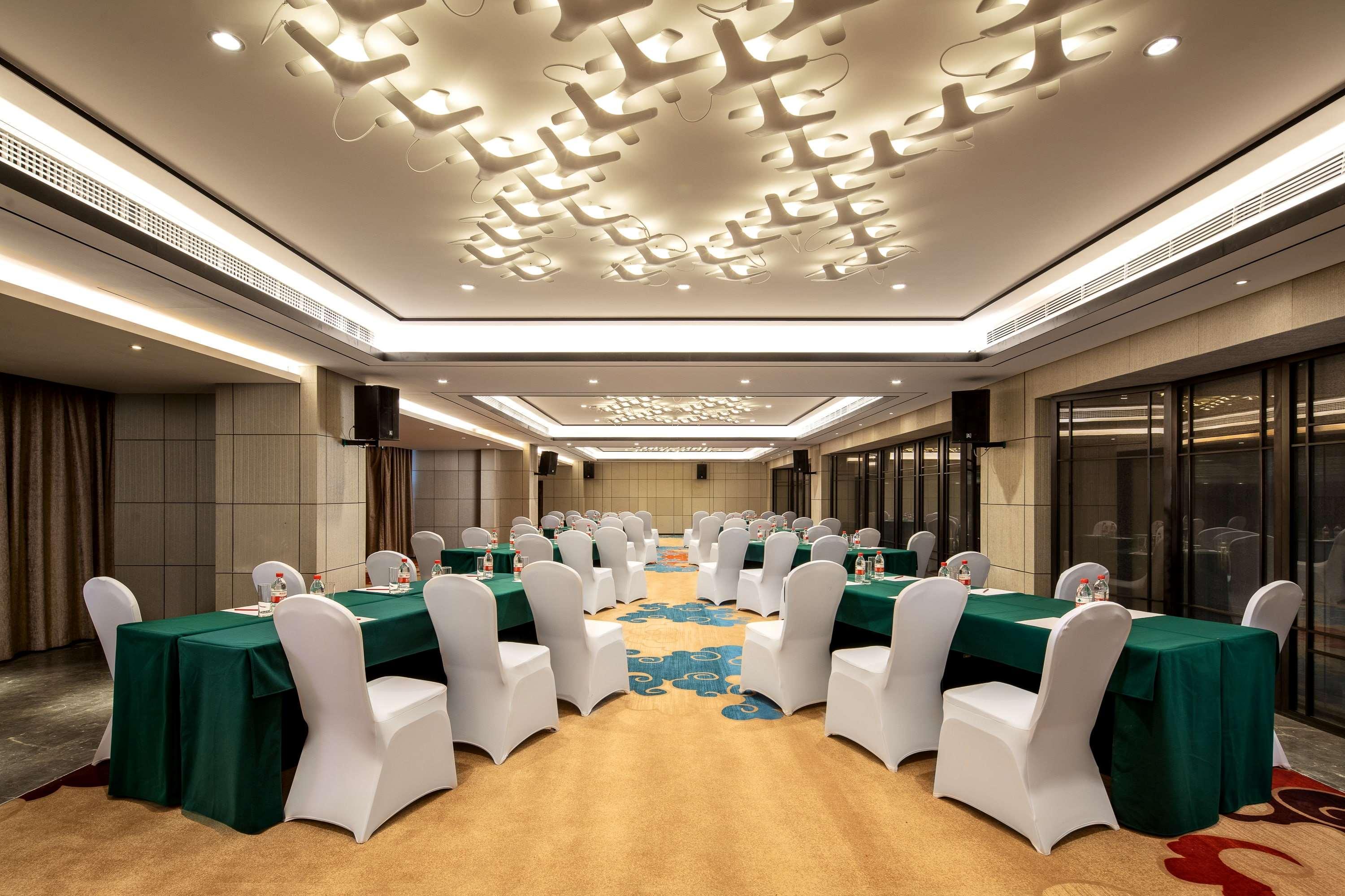 מלון Xinzheng  Ramada Wyndham Zhengzhou Xinzheng מראה חיצוני תמונה
