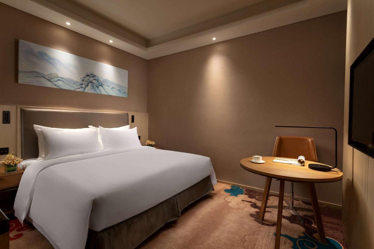 מלון Xinzheng  Ramada Wyndham Zhengzhou Xinzheng מראה חיצוני תמונה